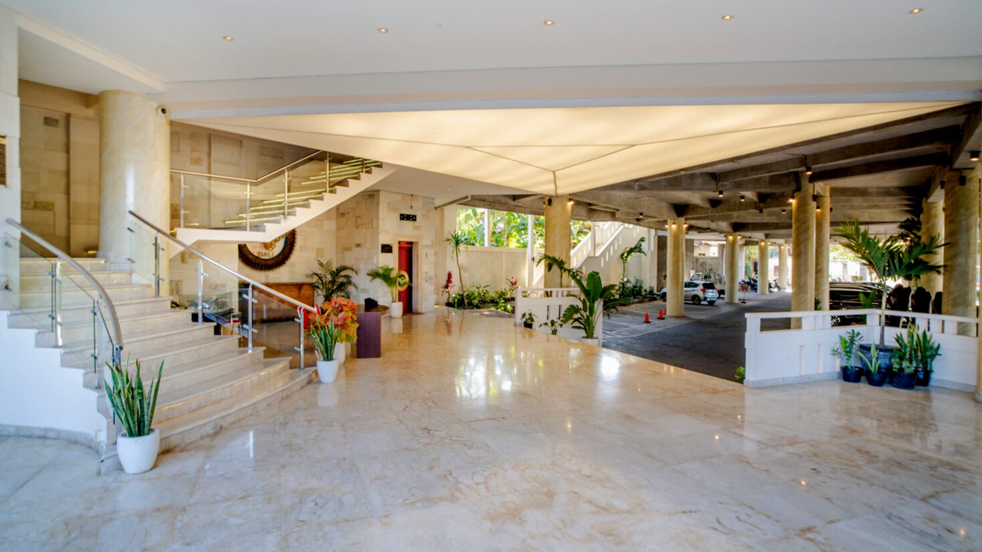 Nusa Pujian Convention Center