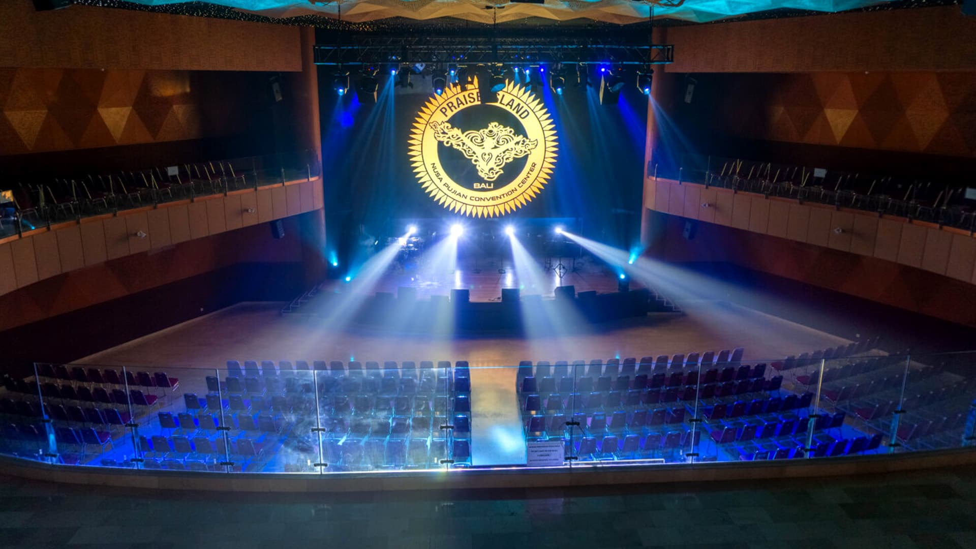 Nusa Pujian Convention Center